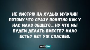 Самый уютный суп конца лета: курица, сыр и хрустящие гренки