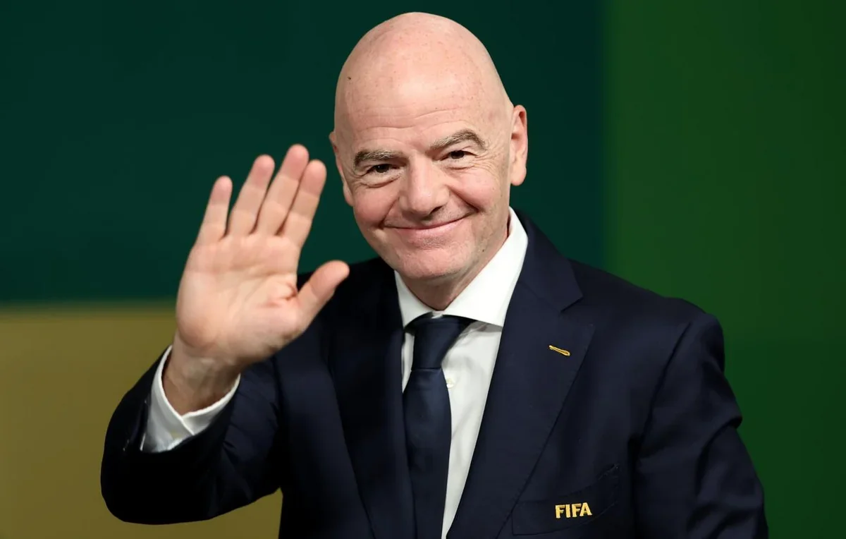 СМИ: ФИФА потратила более 3 млн долларов для улучшения имиджа Инфантино