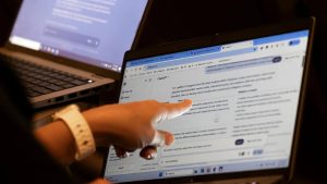 Китай не поддержал идею замедлить развитие искусственного интеллекта