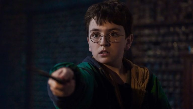 Хогвартс, квиддич, тролль и знакомые герои: HBO показал новый тизер «Гарри Поттера»