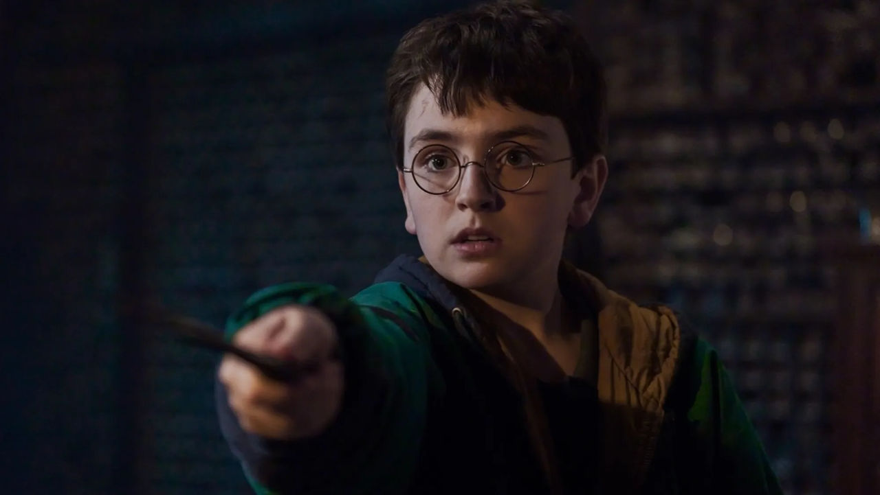 Хогвартс, квиддич, тролль и знакомые герои: HBO показал новый тизер «Гарри Поттера»