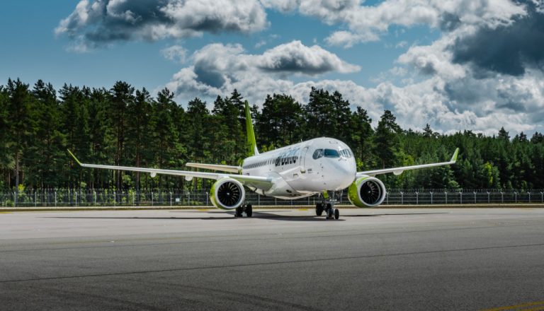 airBaltic открывает архивы: что могут рассказать засекреченные документы с 2005 года