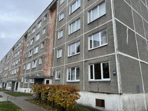 В Салацгриве столкнулись два грузовика: движение по Таллиннскому шоссе ограничено