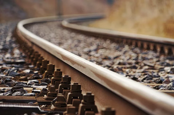 Поезд в аэропорт за 264 миллиона: что получит Рига, пока маршрут Rail Baltica пересматривают