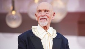 Для тех, кто скучает по «Друзьям»: Netflix показал первый трейлер сериала о Мэттью Перри