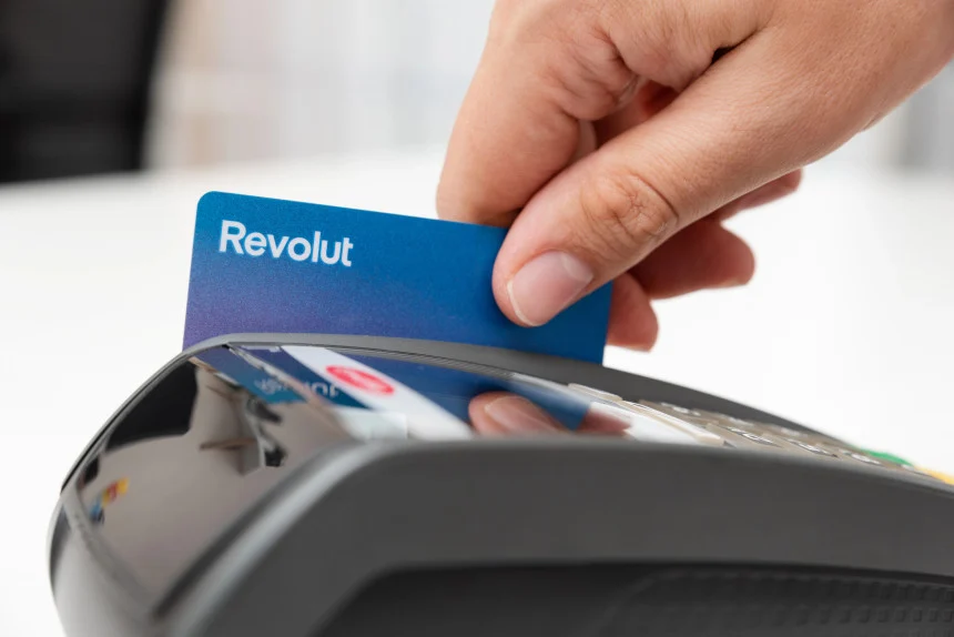 Масштабный сбой Revolut: не проходят платежи и переводы, восстановление пока не подтверждено