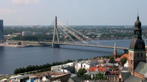 Четыре района Риги предупреждают о возможном помутнении воды: где и когда пройдут работы