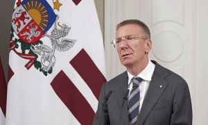 День выборов в Латвии: среди городов самая высокая явка к 16:00 была в Риге