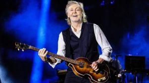 В Мексике 75-летний арбитр умер на ринге после опасного приёма - рестлер задержан