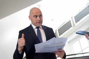 Слишком дешево, чтобы быть правдой: мошенники охотятся на покупателей на ss.lv и Marketplace